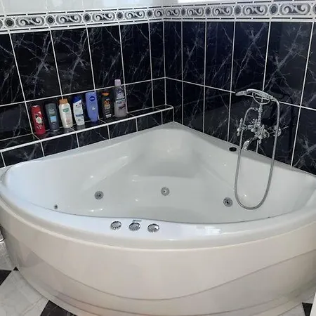 Mc. Maganszallas-debrecen דירה *