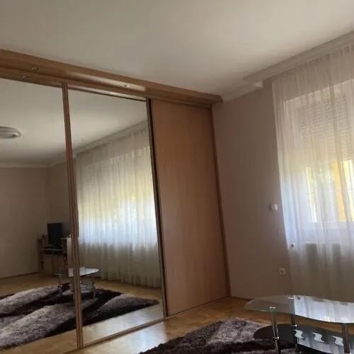 公寓 Mc. Maganszallas-debrecen *
